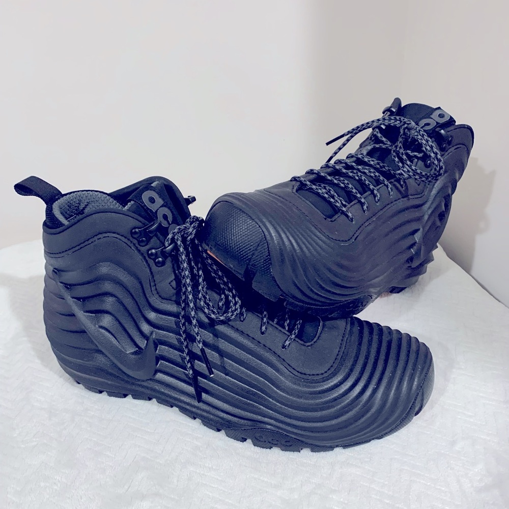 Nike Lunardome Sneakerboot Size 12